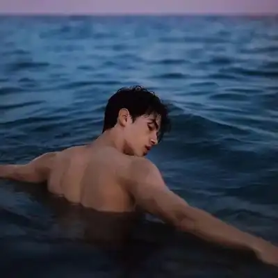 吕小宸